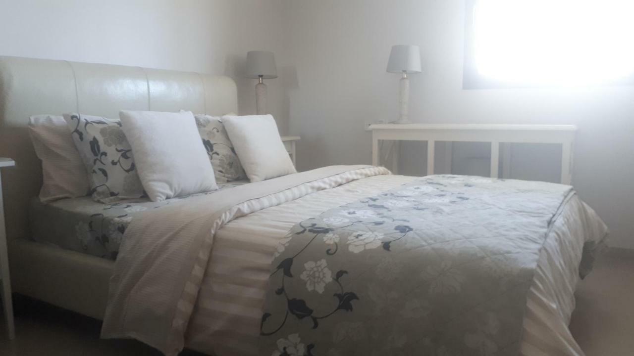 Apartment 2 Bedrooms Central Location Ashdod Exterior photo