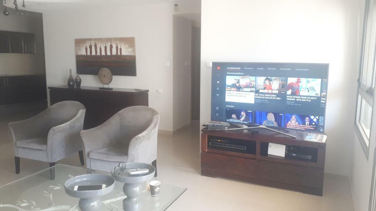 Apartment 2 Bedrooms Central Location Ashdod Exterior photo